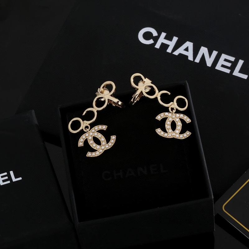 Ch**el earrings